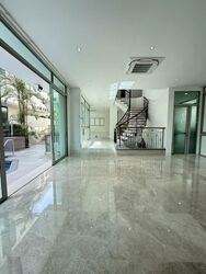 Oxley Road (D9), Terrace #551141701